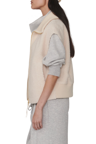 Dominic Sherpa Gilet