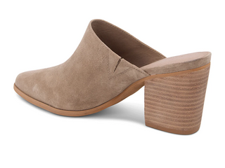 Emery latte suede