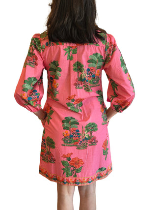Ava Pink Isles