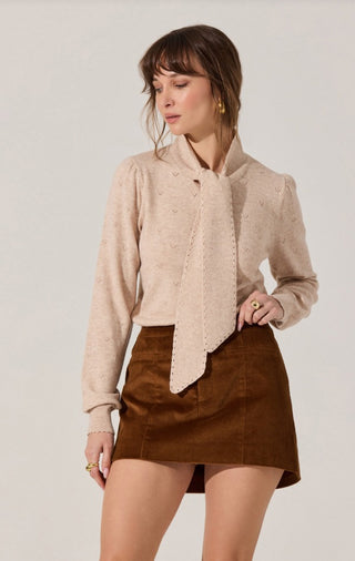 ovalia sweater